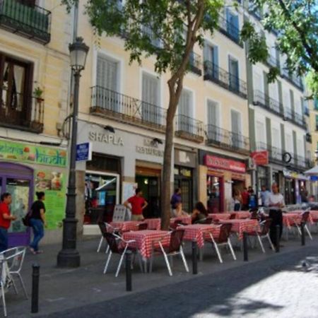 S32-Estudio con Wifi en Madrid Centro Exterior foto